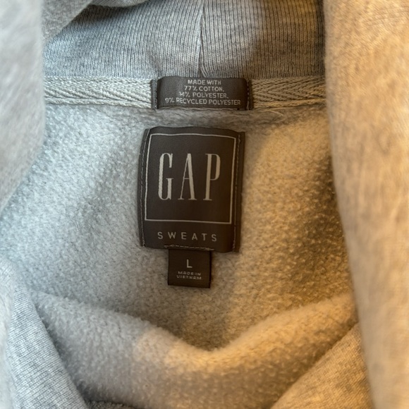 GAP sweats turtleneck - Picture 2 of 3